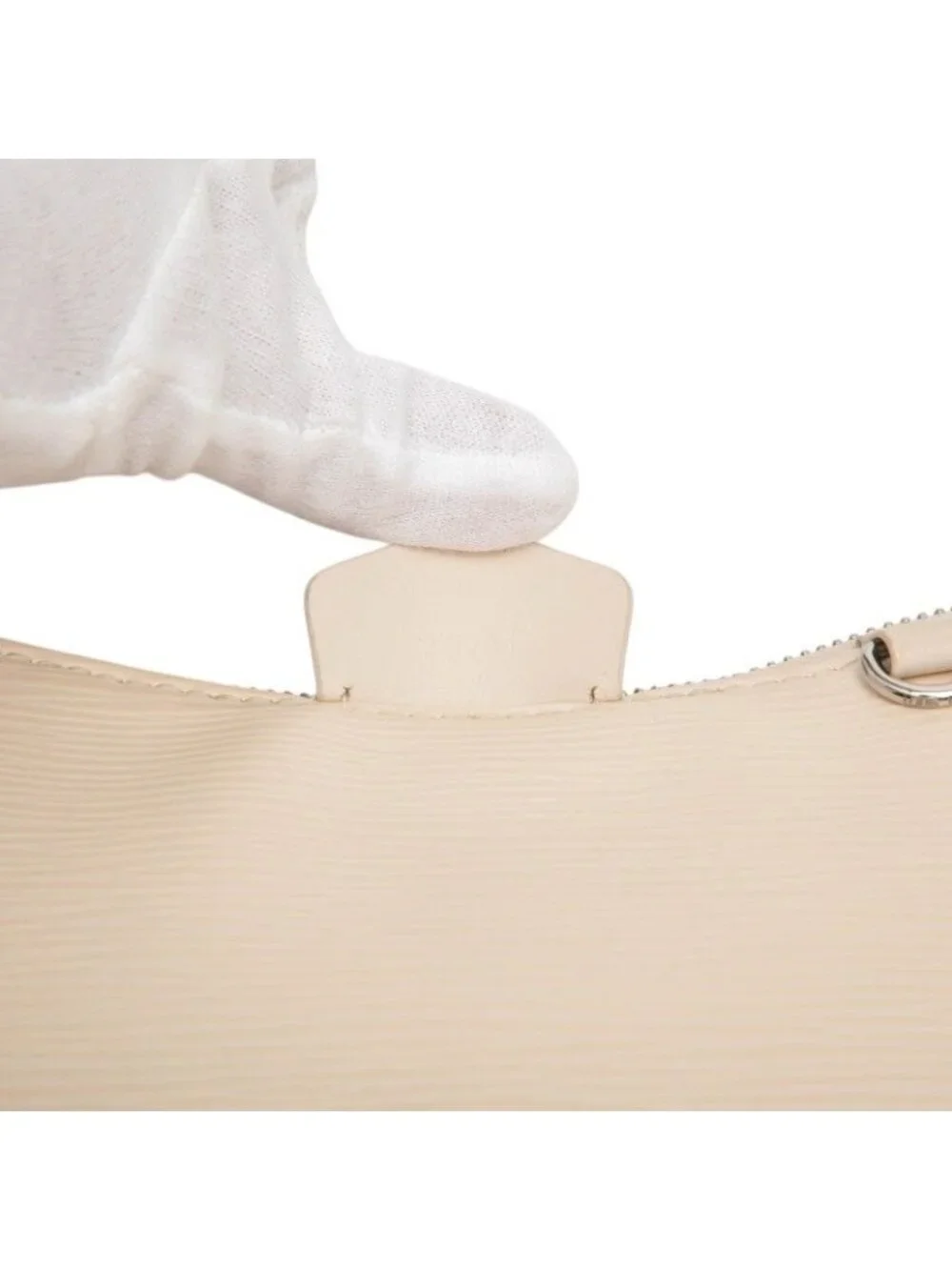 Louis Vuitton Epi Easy Pouch 2-Way Shoulder Bag Beige Leather